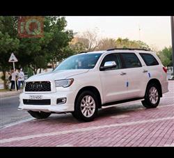 Toyota Sequoia